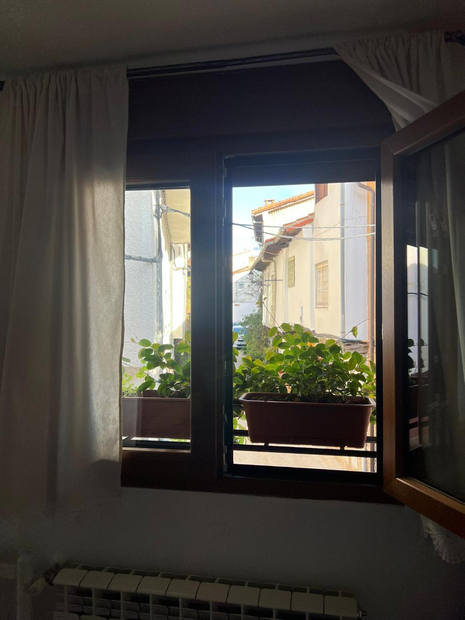 Apartament La Golondrina Candeleda Zewnętrze zdjęcie