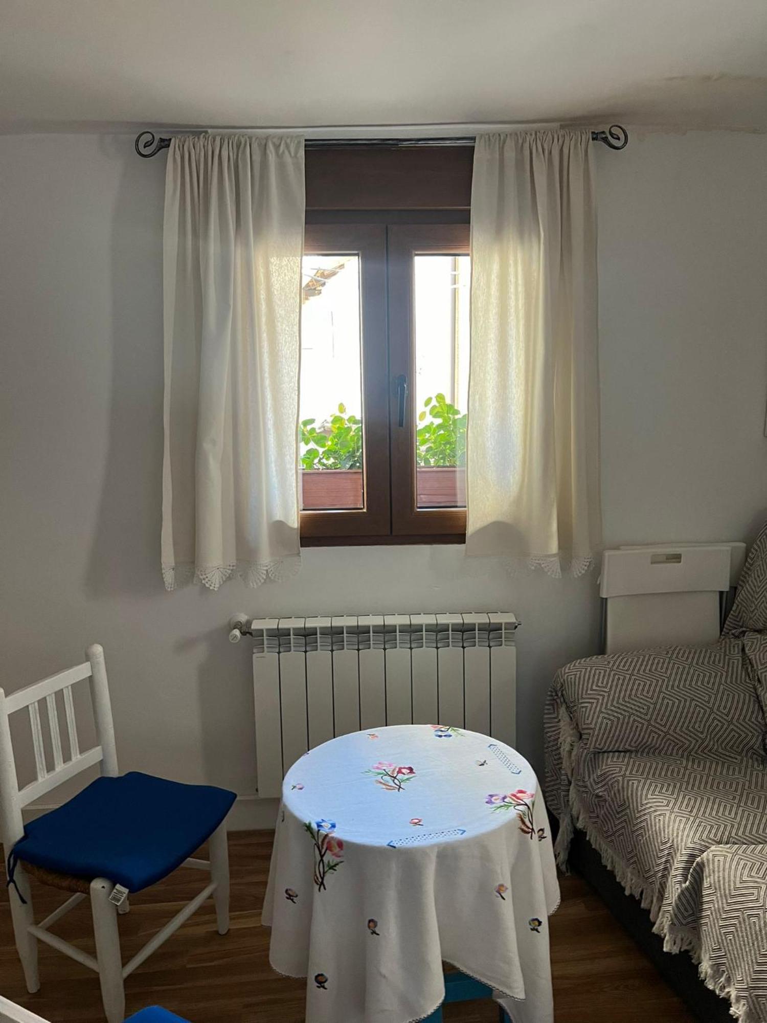 Apartament La Golondrina Candeleda Zewnętrze zdjęcie