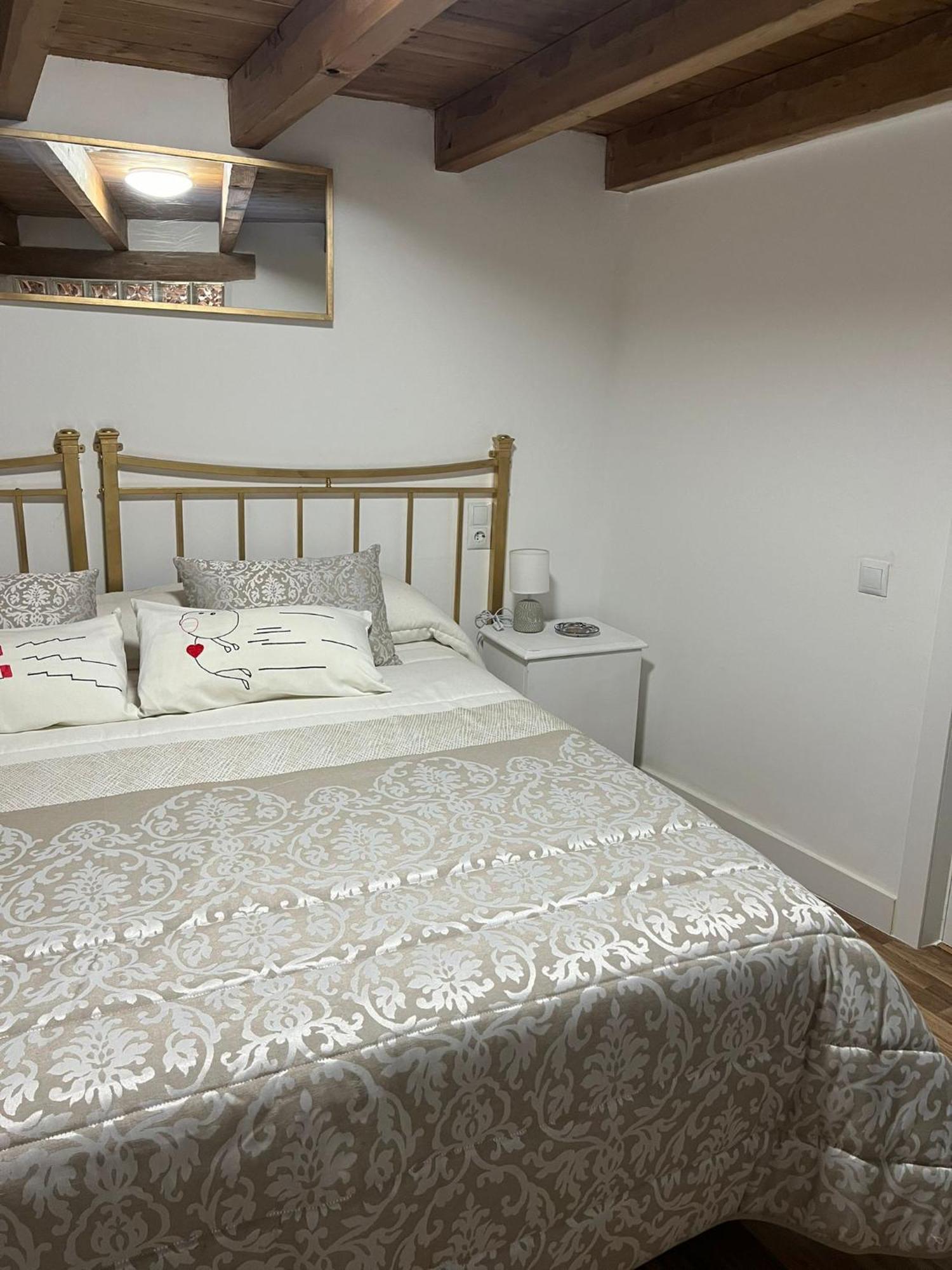 Apartament La Golondrina Candeleda Zewnętrze zdjęcie